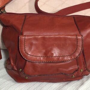 Vintage fossil brick, red leather shoulder bag. In excellent condition.